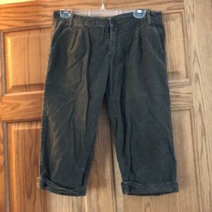 Olive green French corduroy knickers cropped pants